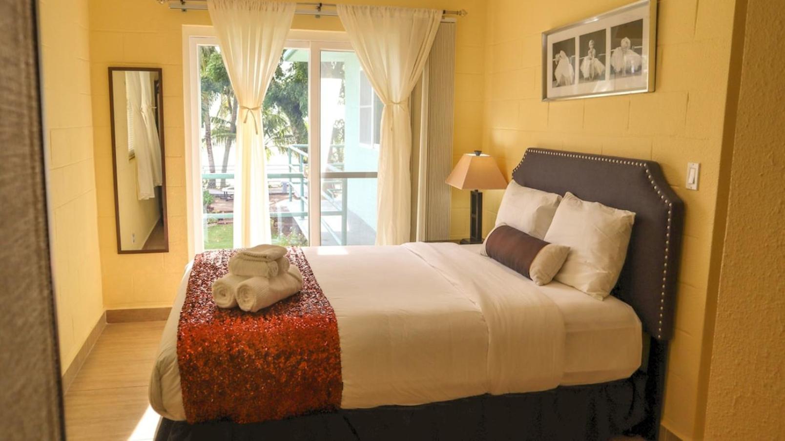 Ocean Villa Guam Tamuning Exterior photo